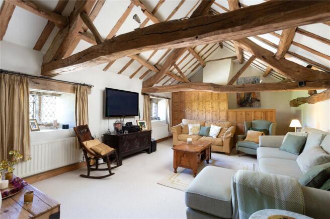6 bed Detached for sale Image 7
