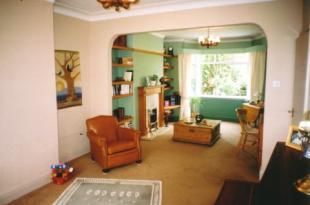 Through Lounge
