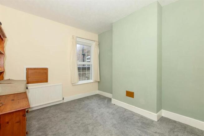 Canterbury Road, Worthing photo 4