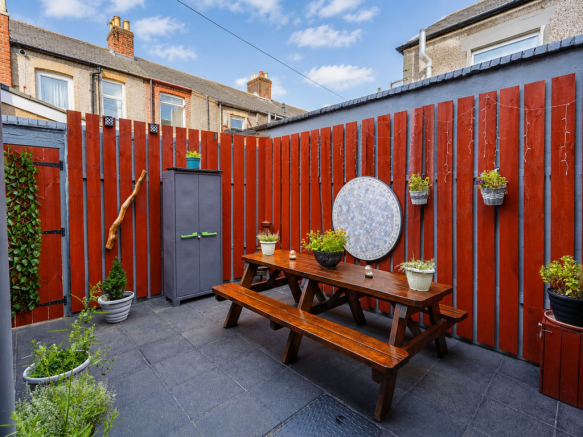 2 bed Detached for sale Image 10