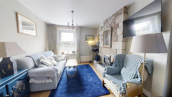 Montacute-House-Victoria-Place-Portland-Dorset-UK-