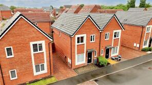 28, Anemone Avenue, Stafford ST17 4FW
