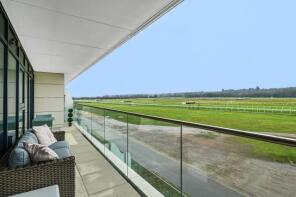 9, Cape Cross House, Kingman Way, Newbury RG14 7GU