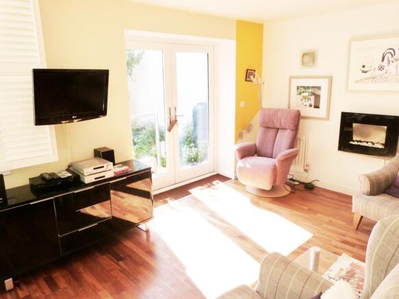 Sitting Room2