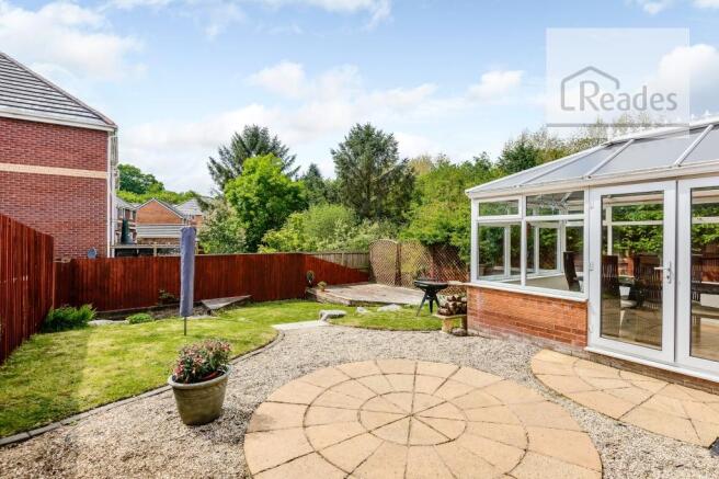 Garden to rear