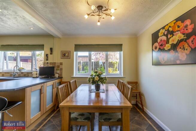 dining area.jpg