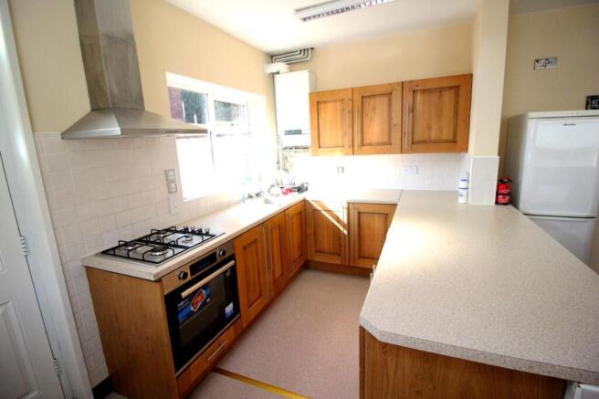 Communal Kitchen - Gas Hob & Electric Oven
