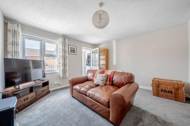 1 bed Flat for sale Image 4