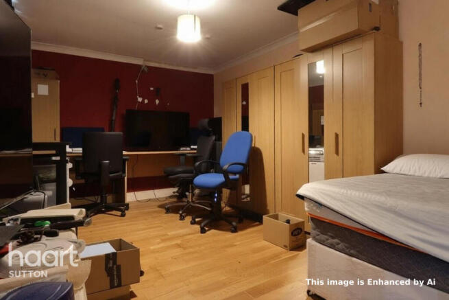 Porchfield Close, Sutton photo 3