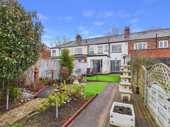 3 bed Terraced for sale Image 12