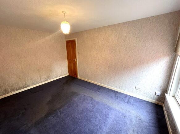 12a Lanton Place, Hawick TD9 7QL photo 4