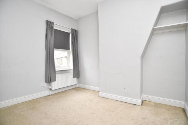 2 bed Terraced for sale Image 8