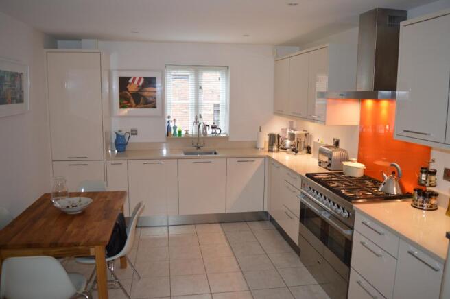 Kitchen/breakfast ro