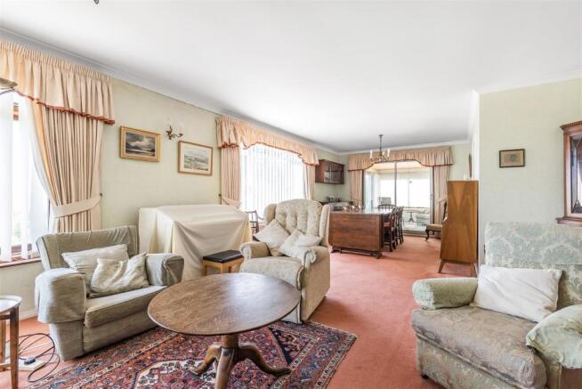 2. Sitting Room.jpg