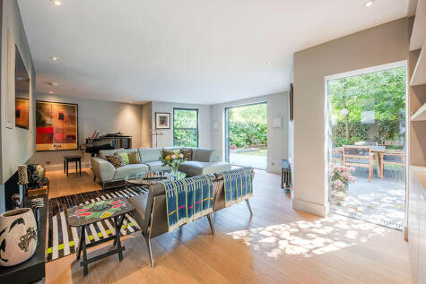 Daleham Gardens, Hampstead, NW3