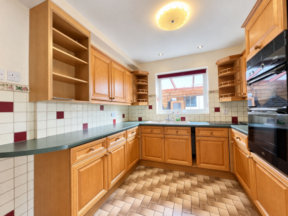 Kitchen 1
