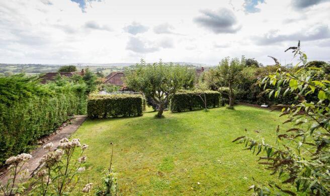 Rear Garden &a...