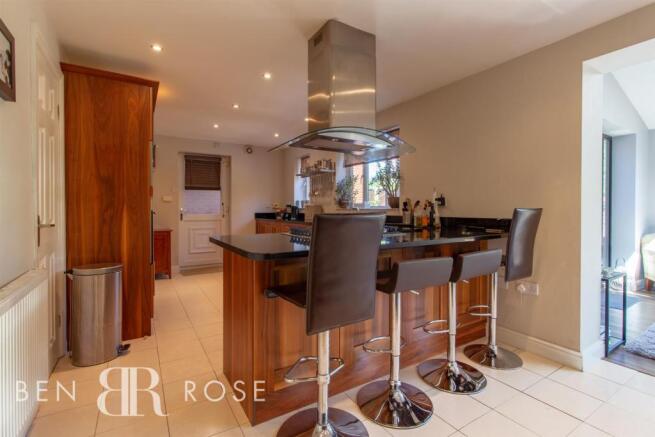 Breakfast Bar
