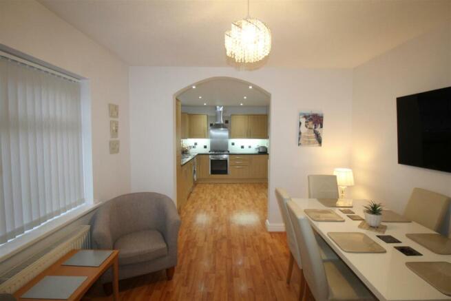 Mayfield Road, 12 Dining Room 1.JPG