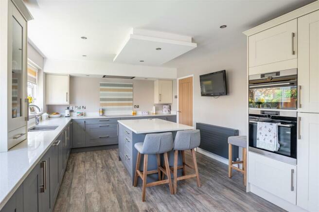 Kitchen Breakfast Room