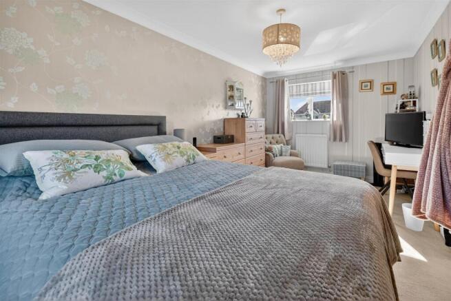 3 bed Detached for sale Image 9