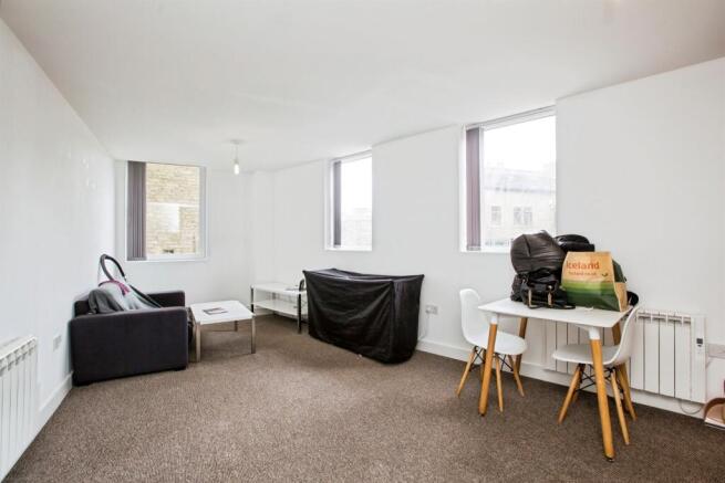 1 bed Apartment for sale Image 12