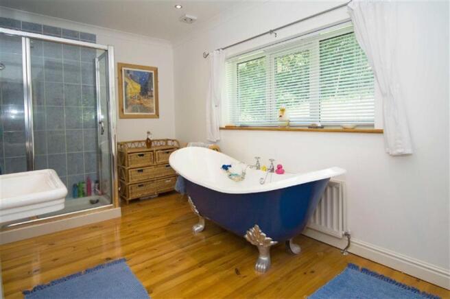 Bathroom off