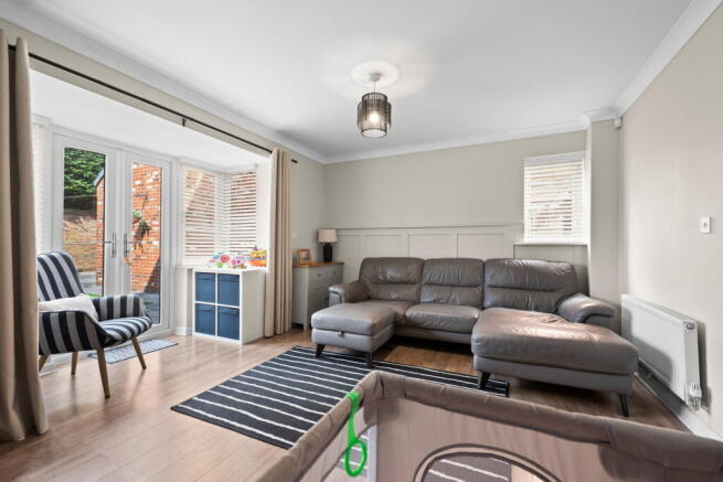 4 bed Semi-Detached for sale Image 7