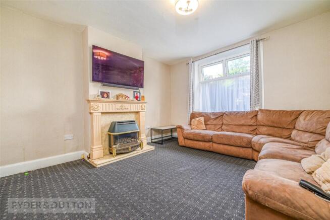 3 bed Terraced for sale Image 8