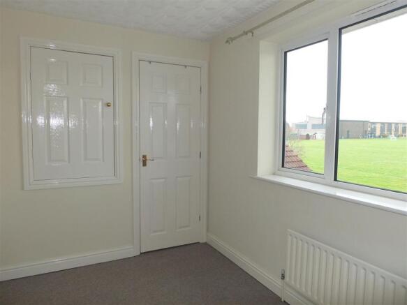 86 Elmtree Road Ruskington Bedroom 2 (rear) (2).JP
