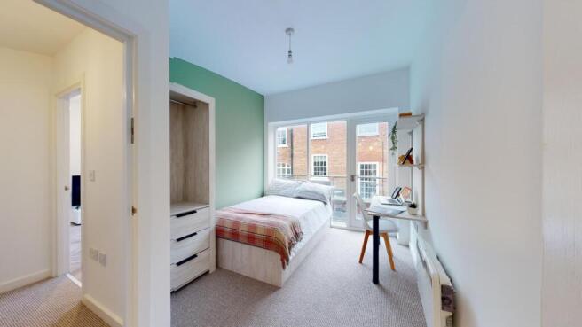 4 bed Flat to rent Image 6