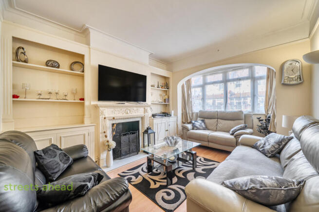 0defe655-af70-46a...