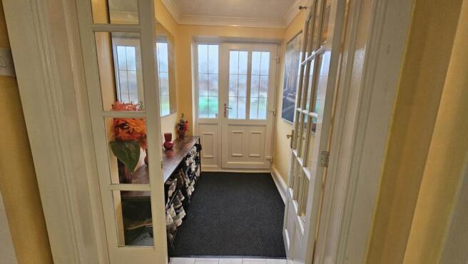 5 bed Detached for sale Image 5