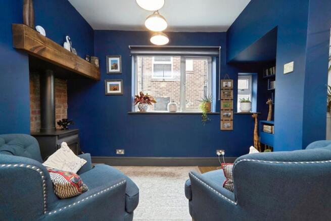 3 bed Semi-Detached for sale Image 7