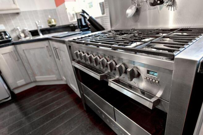 Range cooker