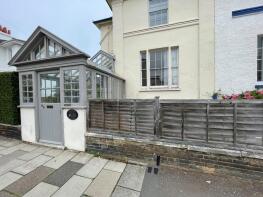 Flat B, 6, John Street, Ryde PO33 2PZ