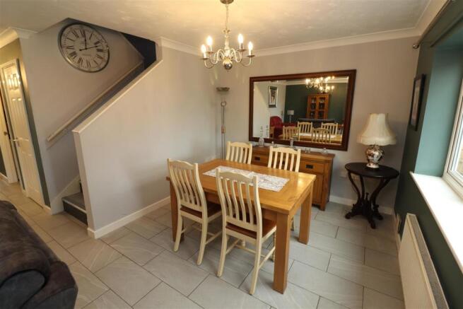 Lounge / Dining Room