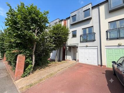 25 Juliet Grove, Wolverhampton, West Midlands WV10 9LJ