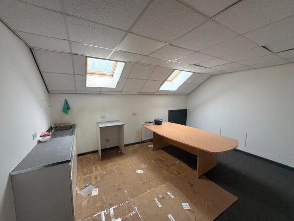 Land to rent Image 10
