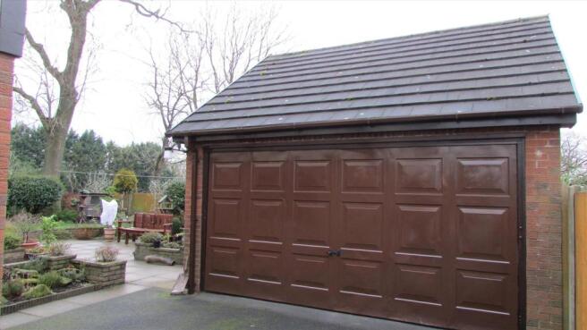 Double Garage
