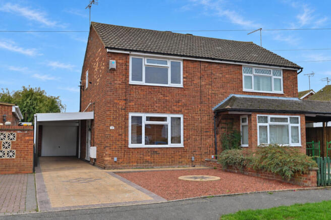 2-bed semi-detached on 4 Shannon Way, Burton Latimer, £240,000