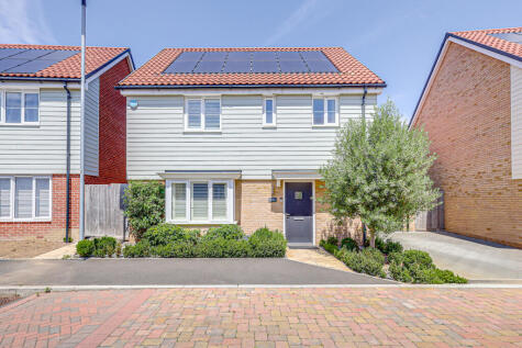 Alice Gardens, Rochford, SS4