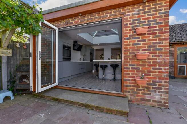 External Lifestyle Photograph