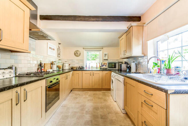 Kitchen / Breakfast Room