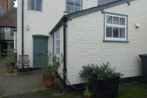 Flat 3, 25 St Johns Mews, St Johns Street, Devizes SN10 1BN