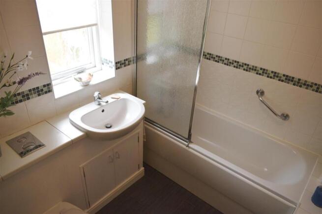 Bath 1.JPG