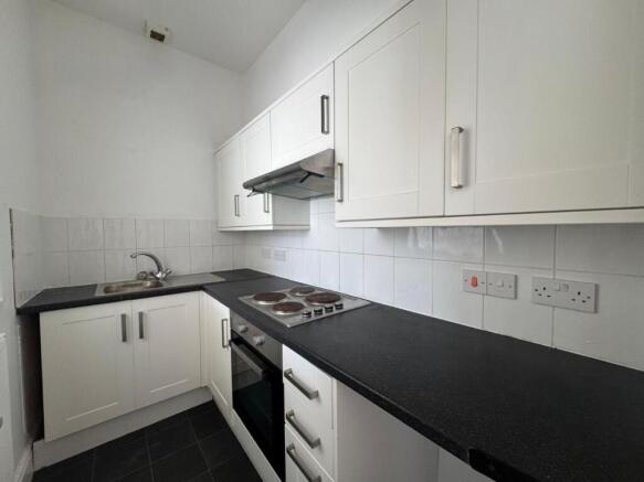 6 bed Terraced for sale Image 5