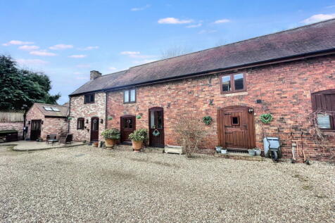 Hyde Farm Barns The Hyde, Kinver, Nr. Stourbridge DY7 6LS