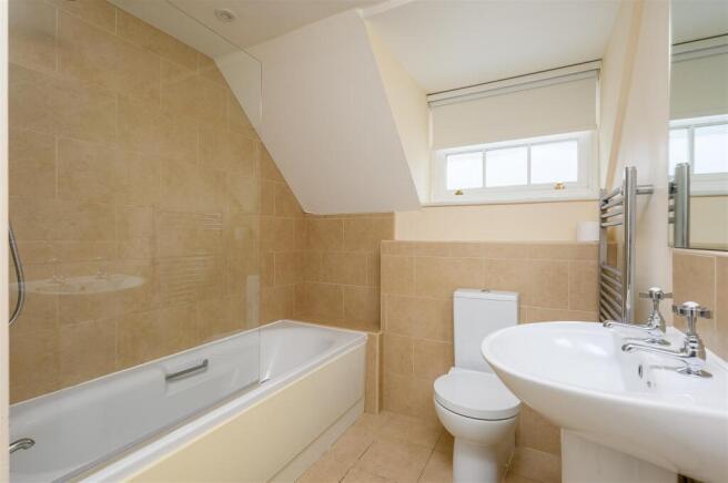 2 bed Terraced for sale Image 9