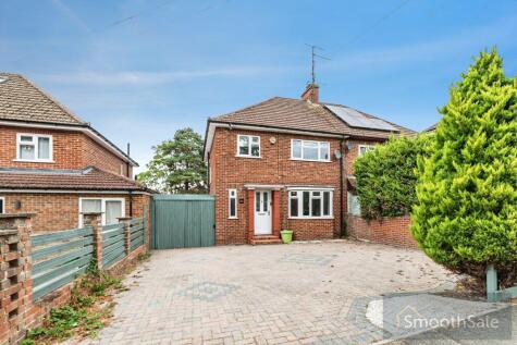 City Road, Tilehurst, Reading, RG31 5HB